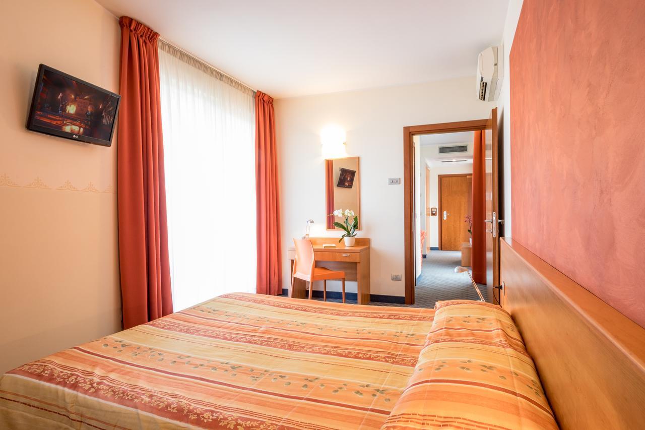 Hotel San Vito Bardolino Exteriér fotografie